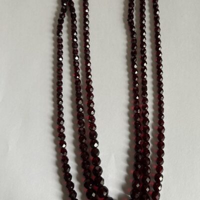 Antieke/Vintage gefacetteerde Granaat Kralenketting met Goudkleurige Sluiting