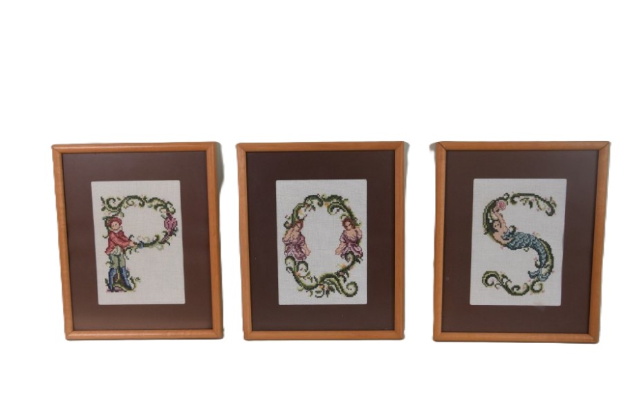 ca. 15 stuks, “letters uit alfabet”  Ingelijst, achter glas. Afmeting 22×27 cm. Inclusief 4 ongebruikte lijsten - Afbeelding 6