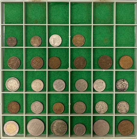 1 Kastje met 4 laden met 95 munten - Afbeelding 4