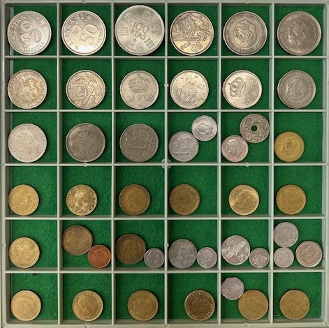 1 Kastje met 4 laden met 103 munten - Afbeelding 2