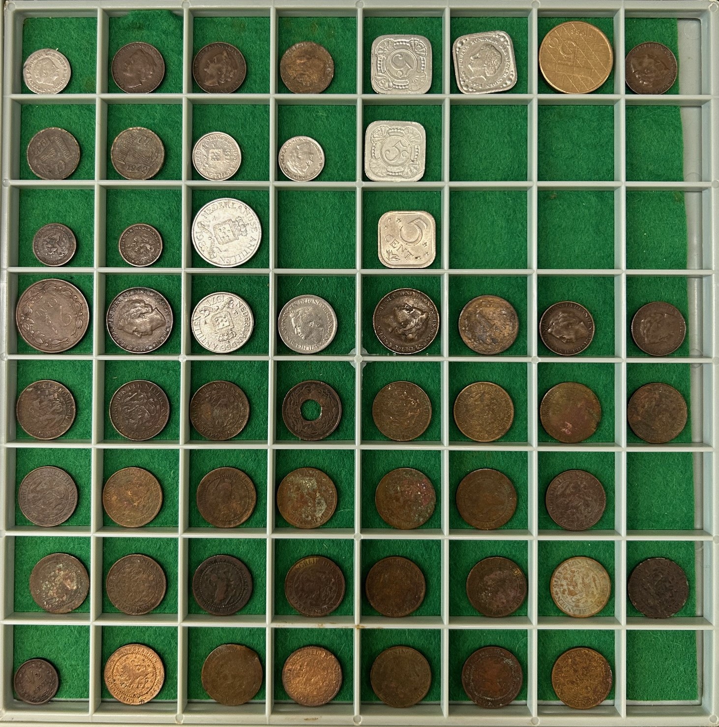 1 Kastje met 4 laden met 108 munten - Afbeelding 4