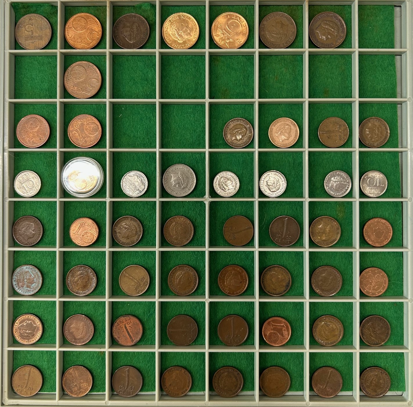 1 Kastje met 4 laden met 108 munten - Afbeelding 3