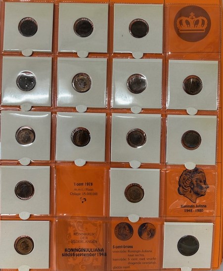 Muntenalbum voor Nederlandse munten van de jaren 1948-1980 met 147 munten - Afbeelding 9