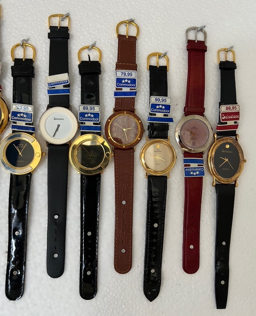 30 Horloges uit de jaren 60-70-80 Commodore – Salvatore etc - Afbeelding 5