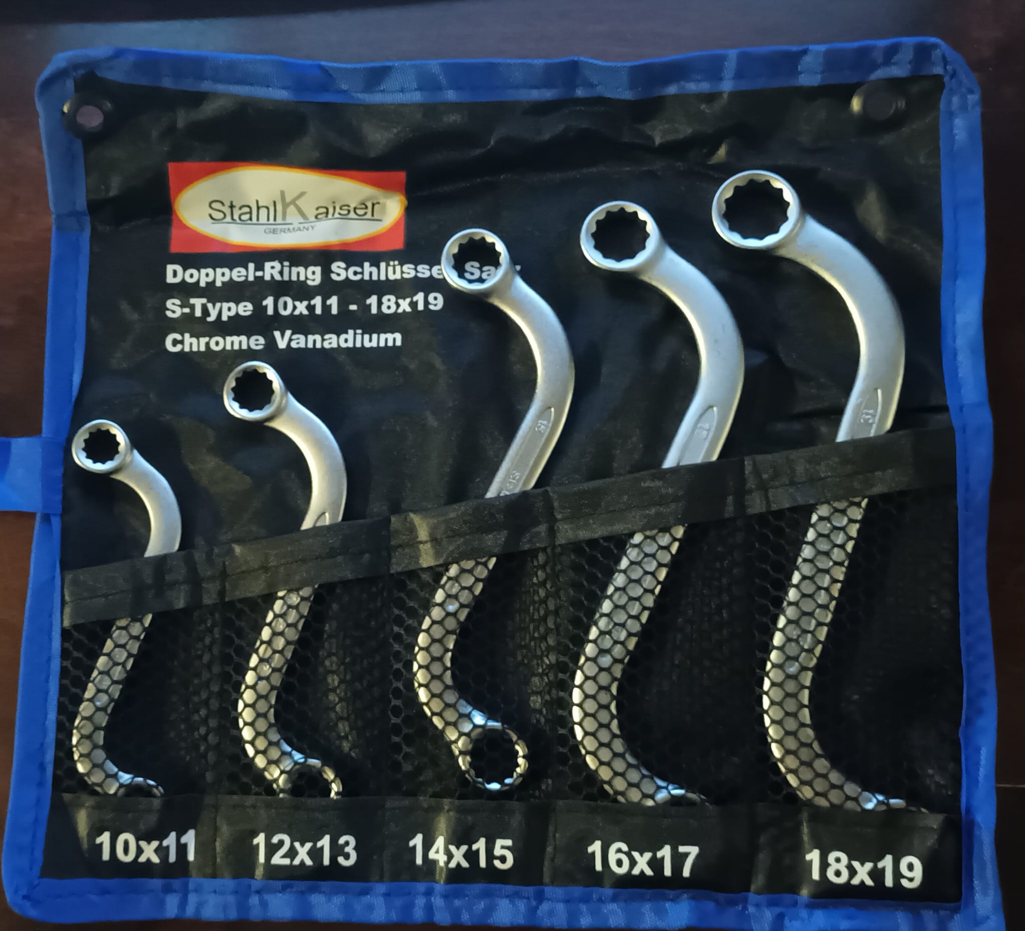 Deze kavel loopt af precies één week na
  het eerste bod.S Sleutel set in etui